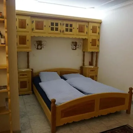 Davos Apartment For 2 People Enjoy Apartman